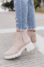 Load image into Gallery viewer, Rita Beige Platform Suede Booties
